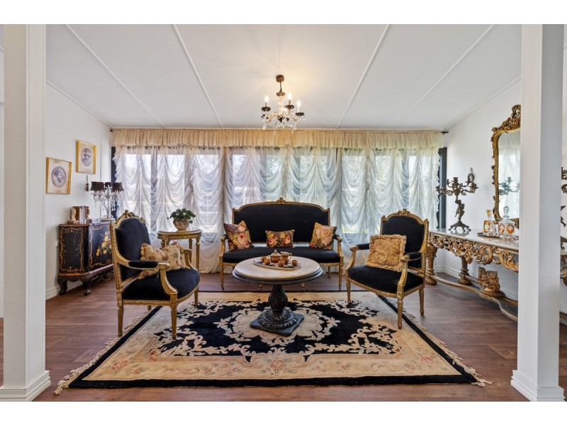 31 Brisbane Valley Highway, Blacksoil QLD 4306