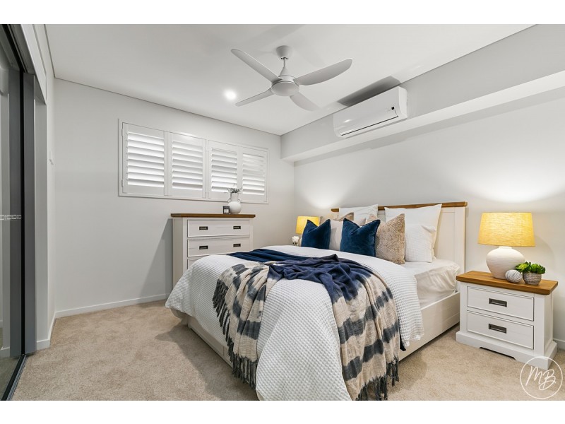 202/152-154 Middle Street, Cleveland QLD 4163
