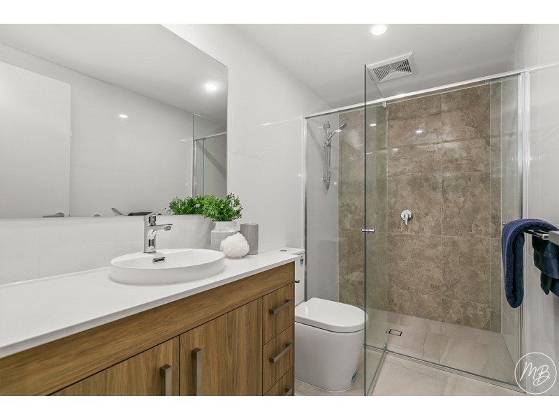 202/152-154 Middle Street, Cleveland QLD 4163