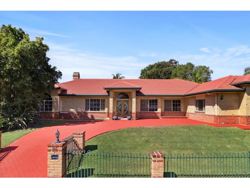 35 Flamingo Crescent, Thornlands QLD 4164
