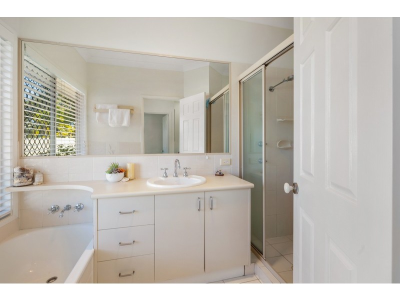 35 Flamingo Crescent, Thornlands QLD 4164