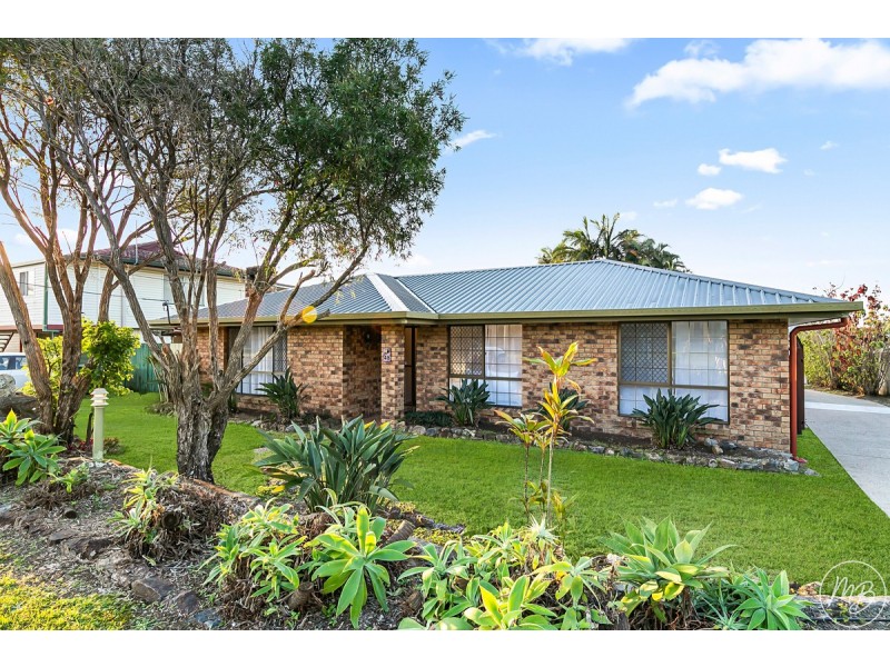 48 Bayford Street, Birkdale QLD 4159