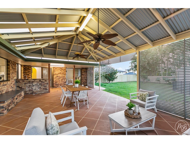 48 Bayford Street, Birkdale QLD 4159