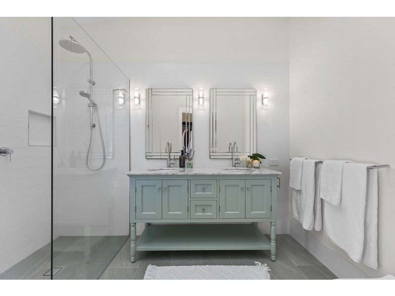 45-47 Quarry Road, Birkdale QLD 4159