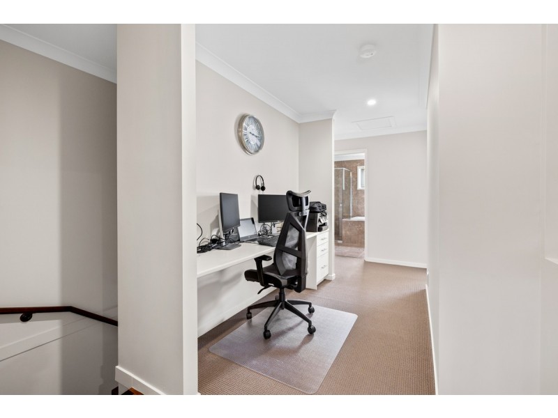 4/18 Bainbridge Street, Ormiston QLD 4160