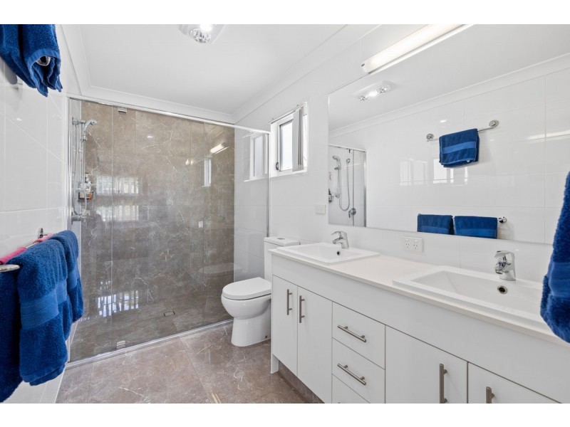 4/18 Bainbridge Street, Ormiston QLD 4160