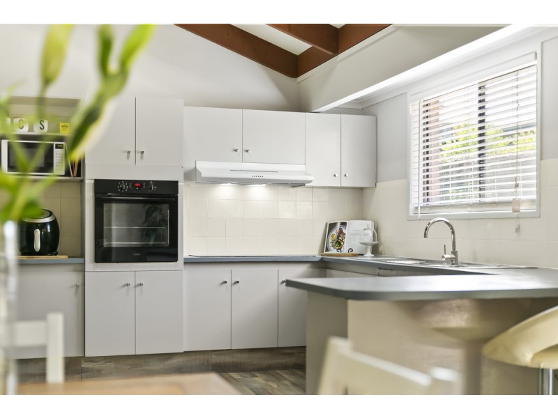 17 Thirlemere Road, Alexandra Hills QLD 4161