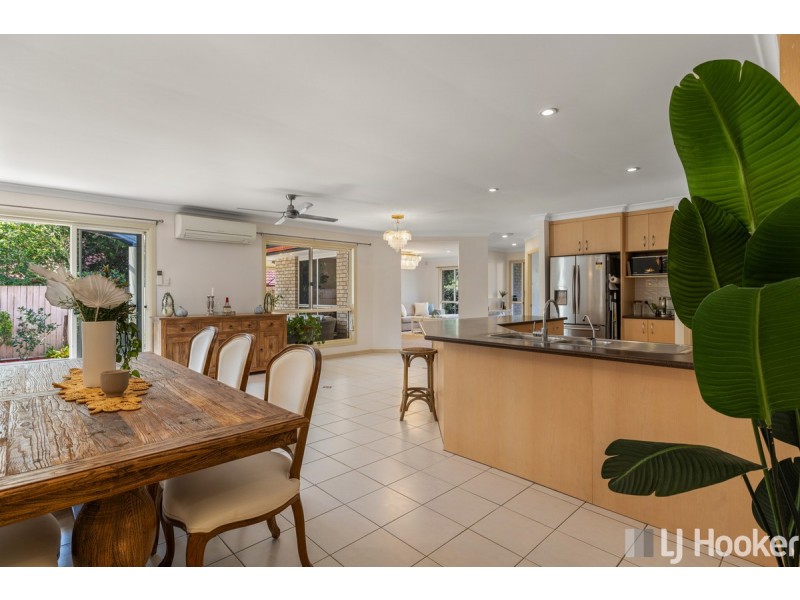 21 Adam Street, Cleveland QLD 4163