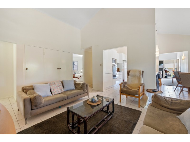 62 Beach Street, Cleveland QLD 4163