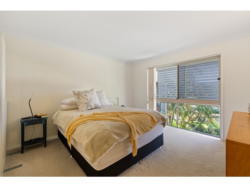 62 Beach Street, Cleveland QLD 4163