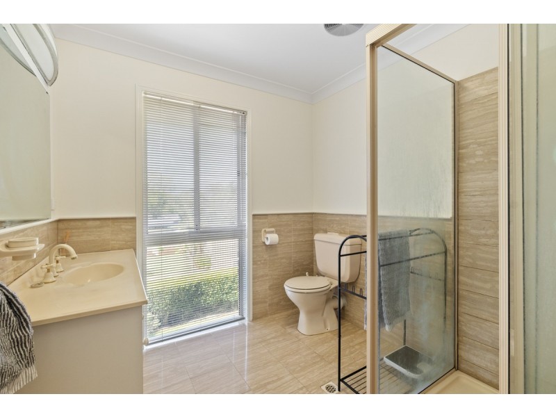 62 Beach Street, Cleveland QLD 4163