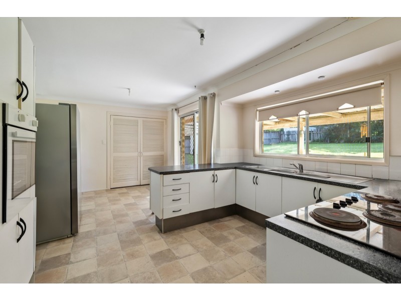 17 Cabernet Crescent, Thornlands QLD 4164