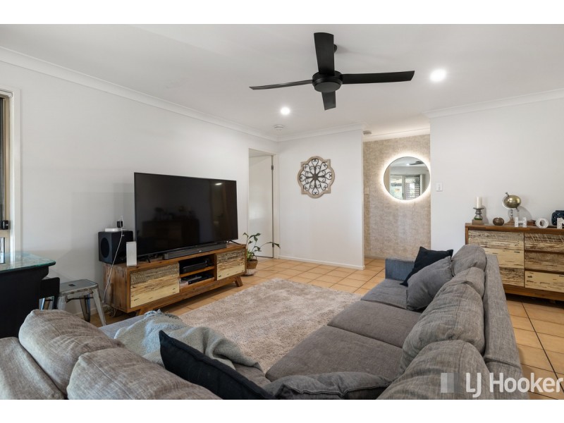 1 Themeda Court, Victoria Point QLD 4165