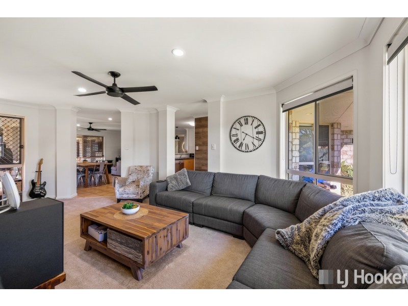 1 Themeda Court, Victoria Point QLD 4165