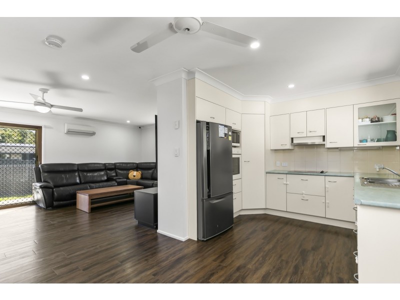 2 Bellbird Street, Wellington Point QLD 4160