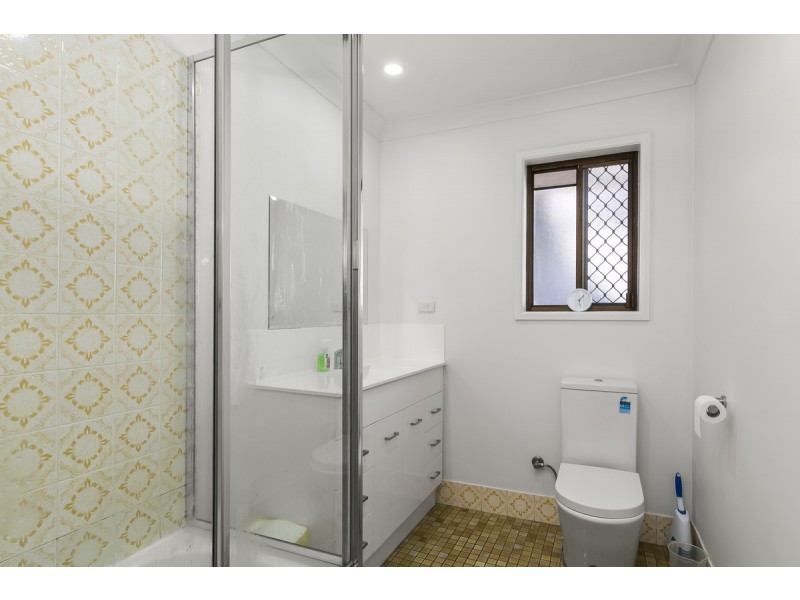 2 Bellbird Street, Wellington Point QLD 4160