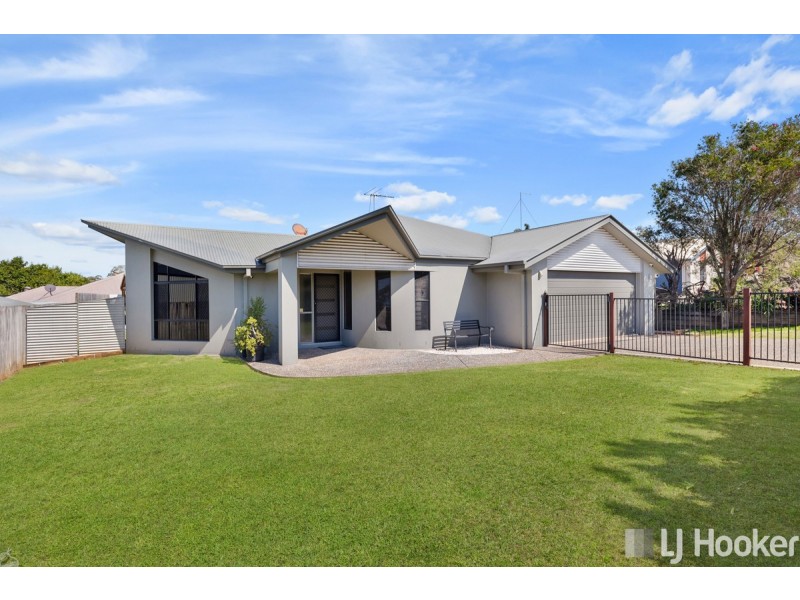 43 Attenborough Circuit, Redland Bay QLD 4165
