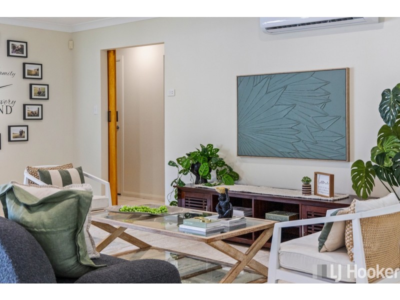 43 Attenborough Circuit, Redland Bay QLD 4165