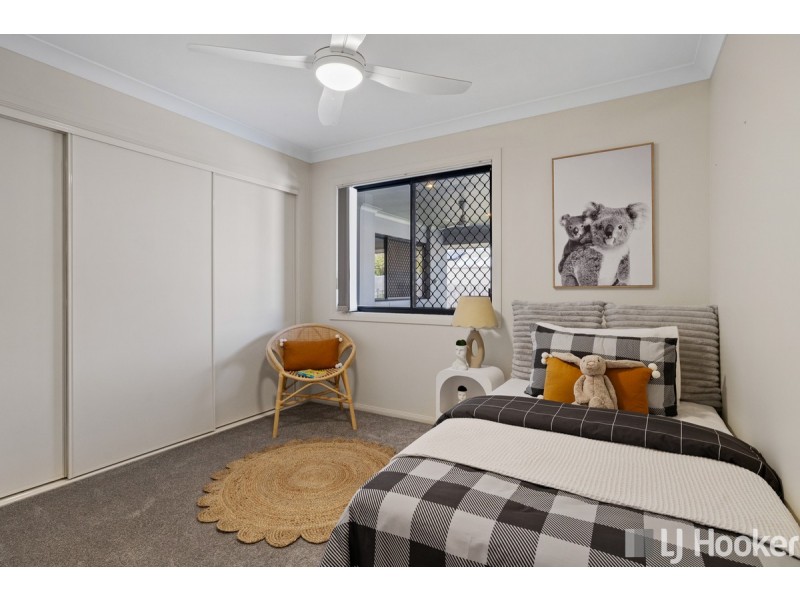 43 Attenborough Circuit, Redland Bay QLD 4165