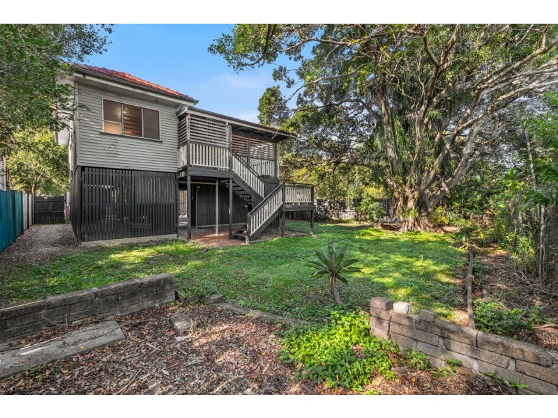 57 Gladstone Street, Coorparoo QLD 4151