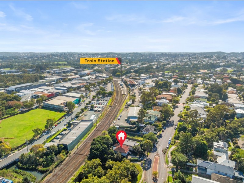 57 Gladstone Street, Coorparoo QLD 4151