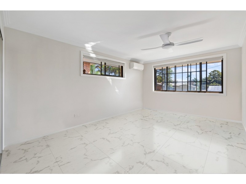 13 Phillip Street, Redland Bay QLD 4165