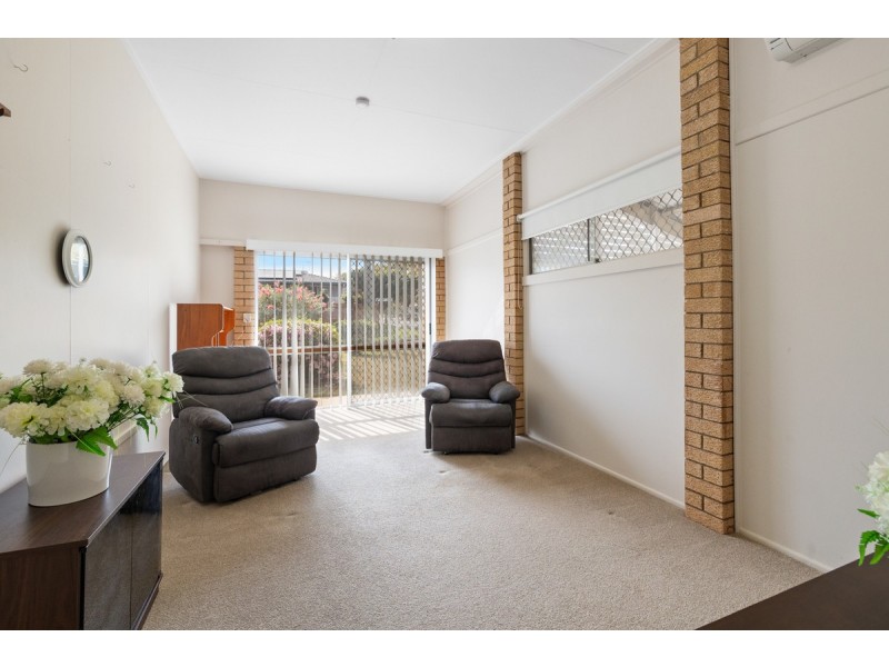 2 Dalkerry Street, Wynnum West QLD 4178