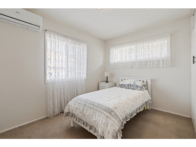 2 Dalkerry Street, Wynnum West QLD 4178