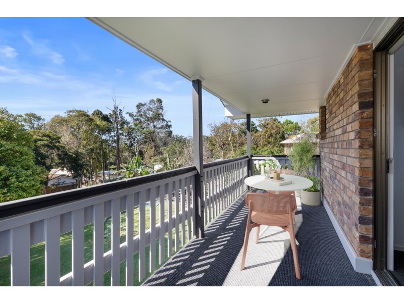 12 Azalea Street, Redland Bay QLD 4165