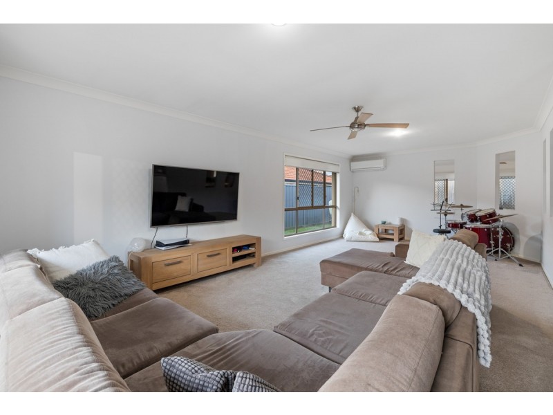 27 Baythorn Drive, Thornlands QLD 4164