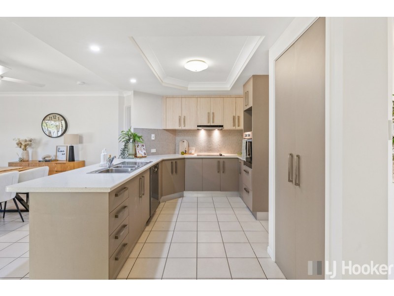 15 Sam Place, Thornlands QLD 4164