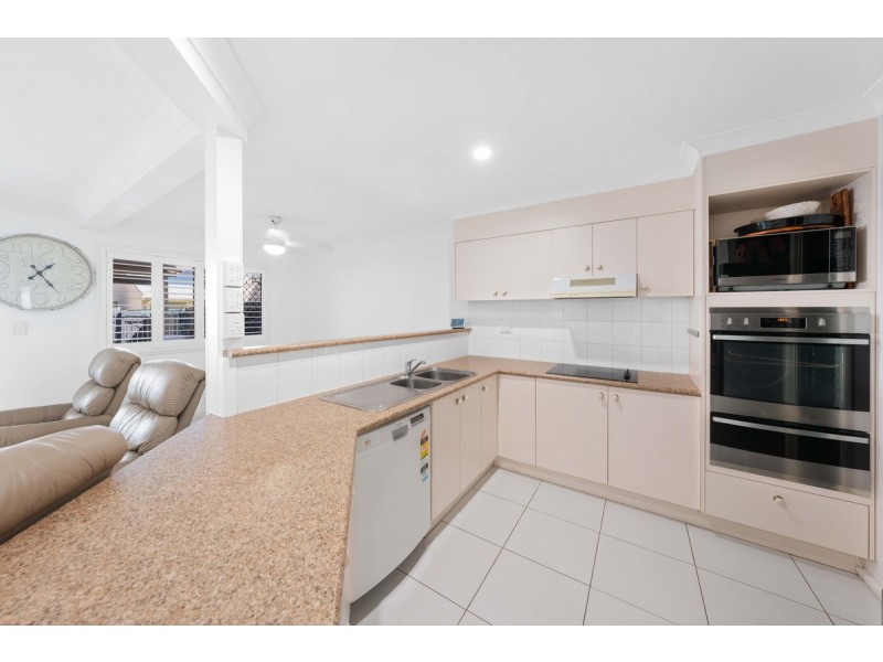 3/2 Channel Street, Cleveland QLD 4163