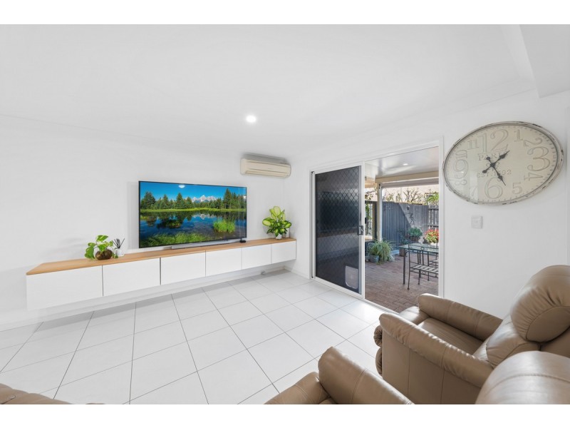 3/2 Channel Street, Cleveland QLD 4163