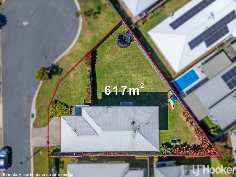 15 Mapleton Crescent, Capalaba QLD 4157
