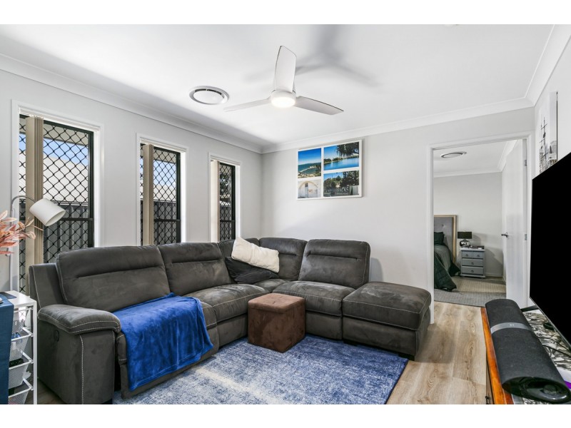 2/15 Oxford Street, Alexandra Hills QLD 4161