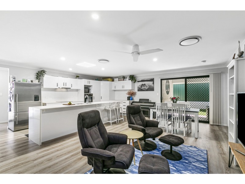 2/15 Oxford Street, Alexandra Hills QLD 4161