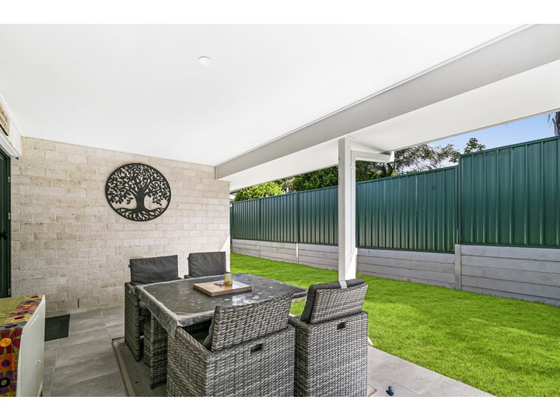 2/15 Oxford Street, Alexandra Hills QLD 4161