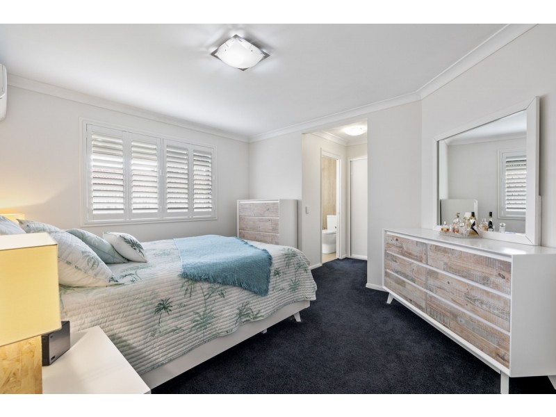 12 Pecan Court, Birkdale QLD 4159