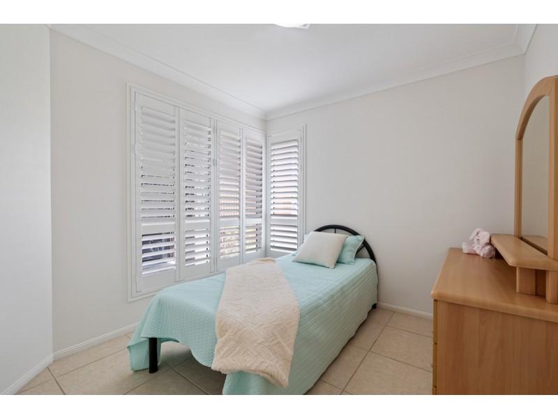 12 Pecan Court, Birkdale QLD 4159