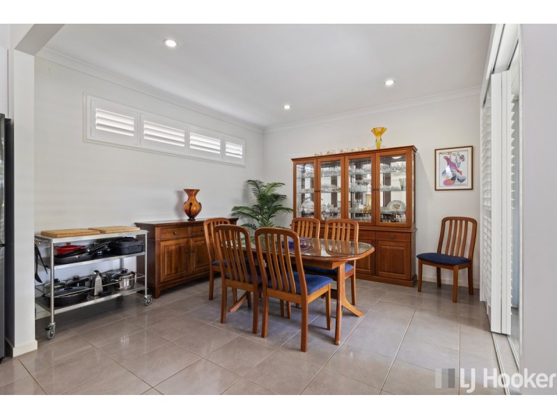 2/18A Nelson Street, Ormiston QLD 4160