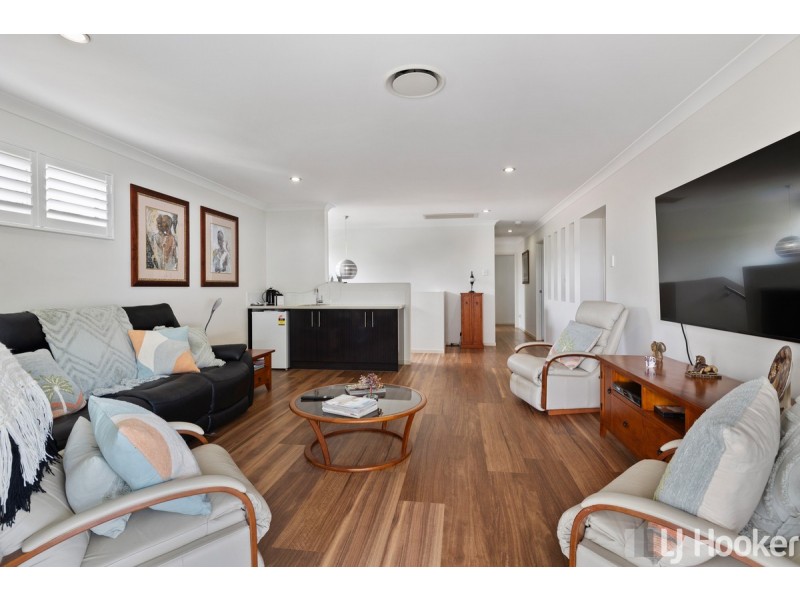 2/18A Nelson Street, Ormiston QLD 4160