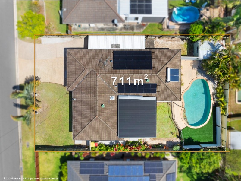 15 Pinewood Street, Capalaba QLD 4157