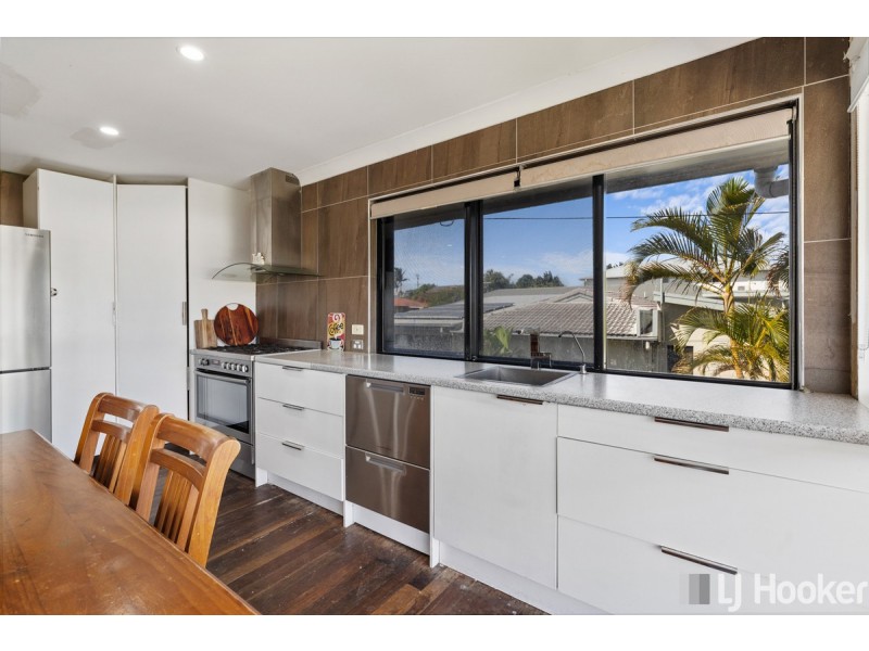 26 Bayford Street, Birkdale QLD 4159