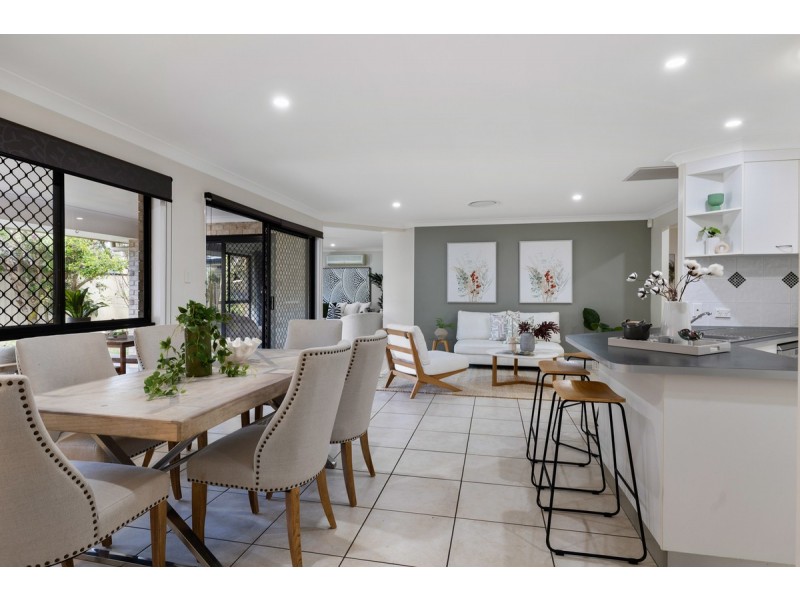 24 Whepstead Avenue, Wellington Point QLD 4160