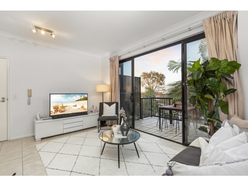 49/152-166 Shore Street West, Cleveland QLD 4163