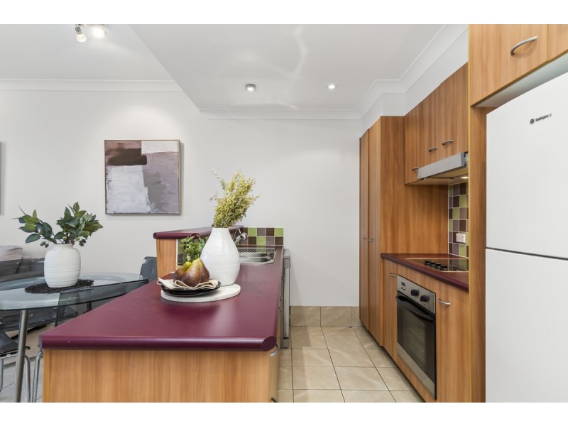 49/152-166 Shore Street West, Cleveland QLD 4163