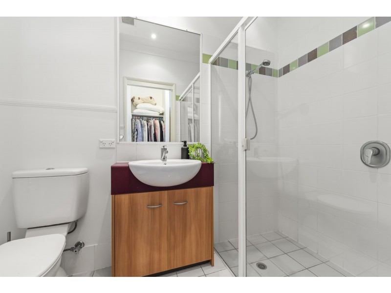 49/152-166 Shore Street West, Cleveland QLD 4163