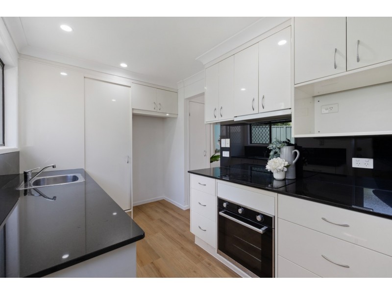 2/19 John Street, Cleveland QLD 4163