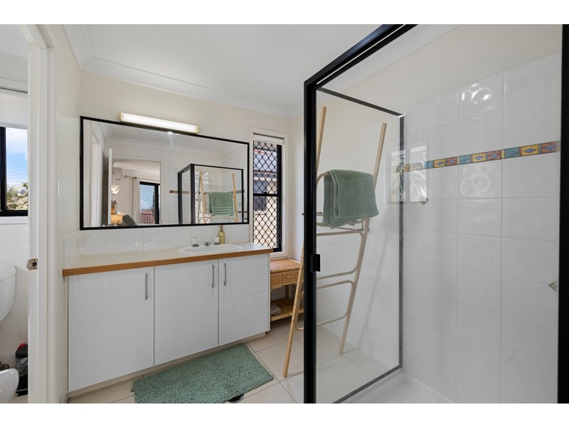 165 Allenby Road, Wellington Point QLD 4160