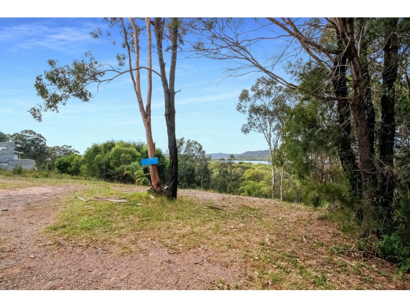 37 Aquamarine Avenue, Russell Island QLD 4184